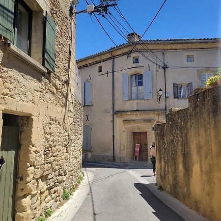 Studio Spacieux De Caractere Montaren-et-Saint-Médiers Екстериор снимка