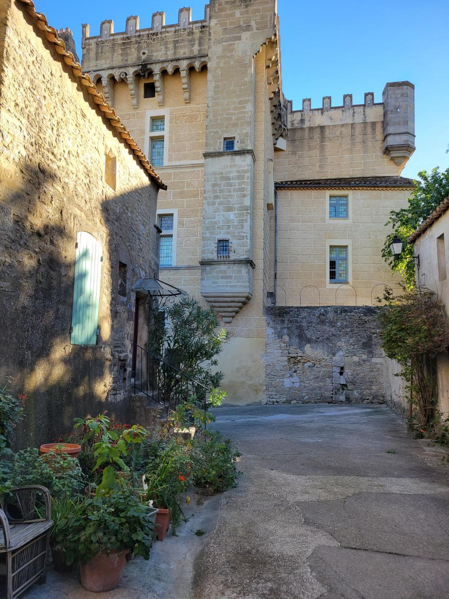 Studio Spacieux De Caractere Montaren-et-Saint-Médiers Екстериор снимка